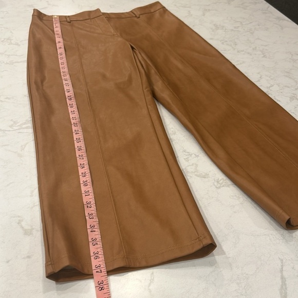7 For All Mankind Faux Leather Wide Leg Cropped Pants Saddle Tan Size L - Picture 12 of 16